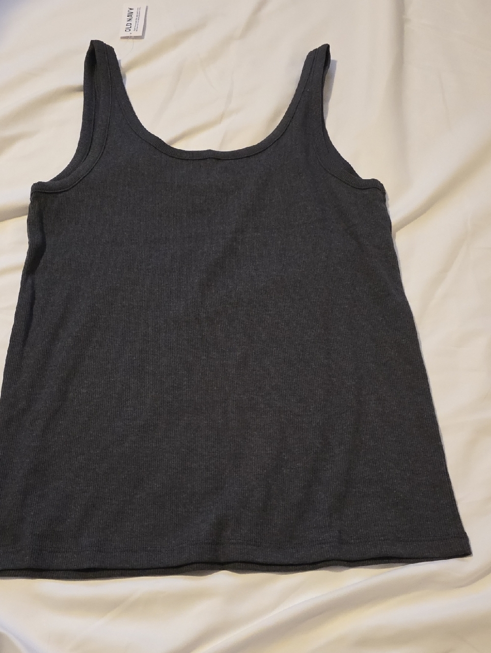 ❣️5 For $20❣️Old Navy Charcoal Gray Ribbed Scoop Neck Tank - Picture 5 of 5